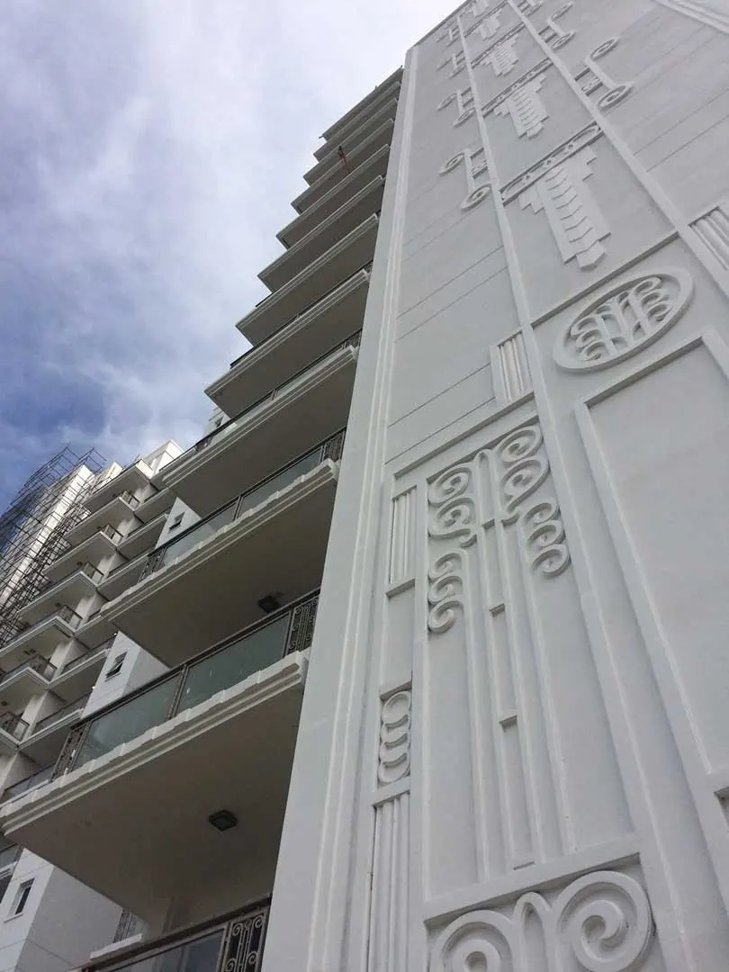 DLF King's Court - project photo